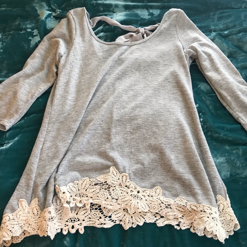 grey lacy top